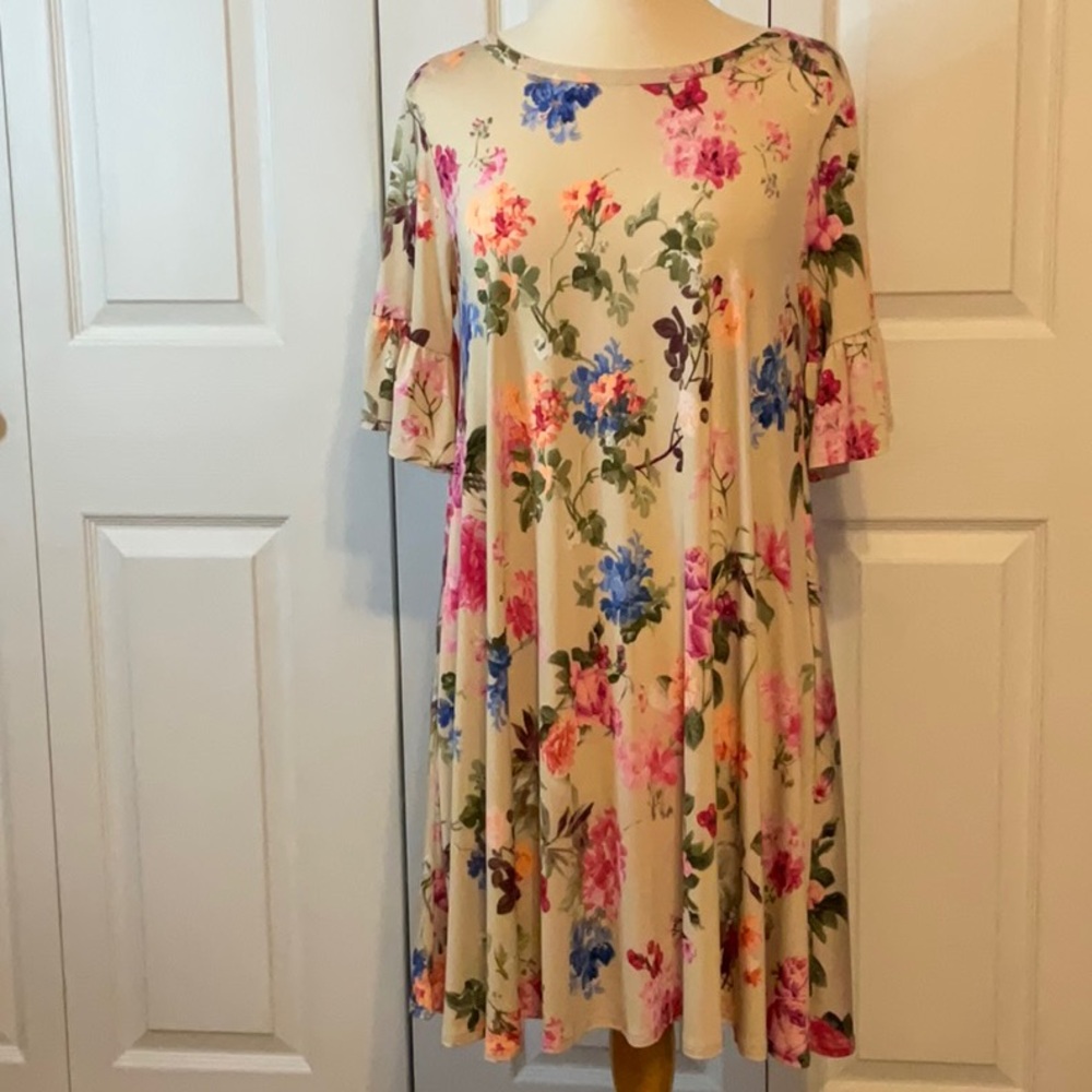 Beeson‎ River Tan Floral Dress Pockets Small
